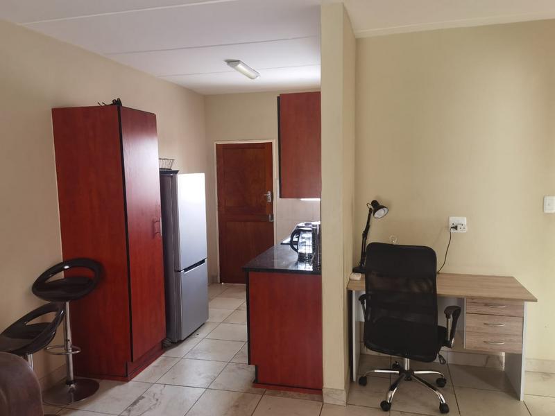 2 Bedroom Property for Sale in Waterval East North West